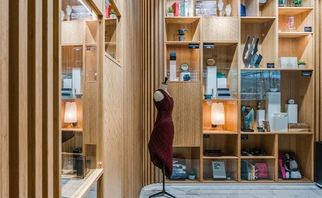 bamboo shelving display